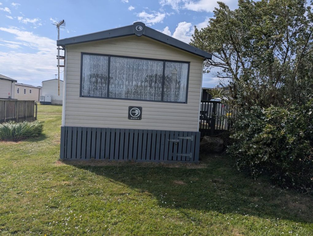 Property photo 1 of 12 Front Exterior Of The Swift Holiday Caravan At Seaview Sennen