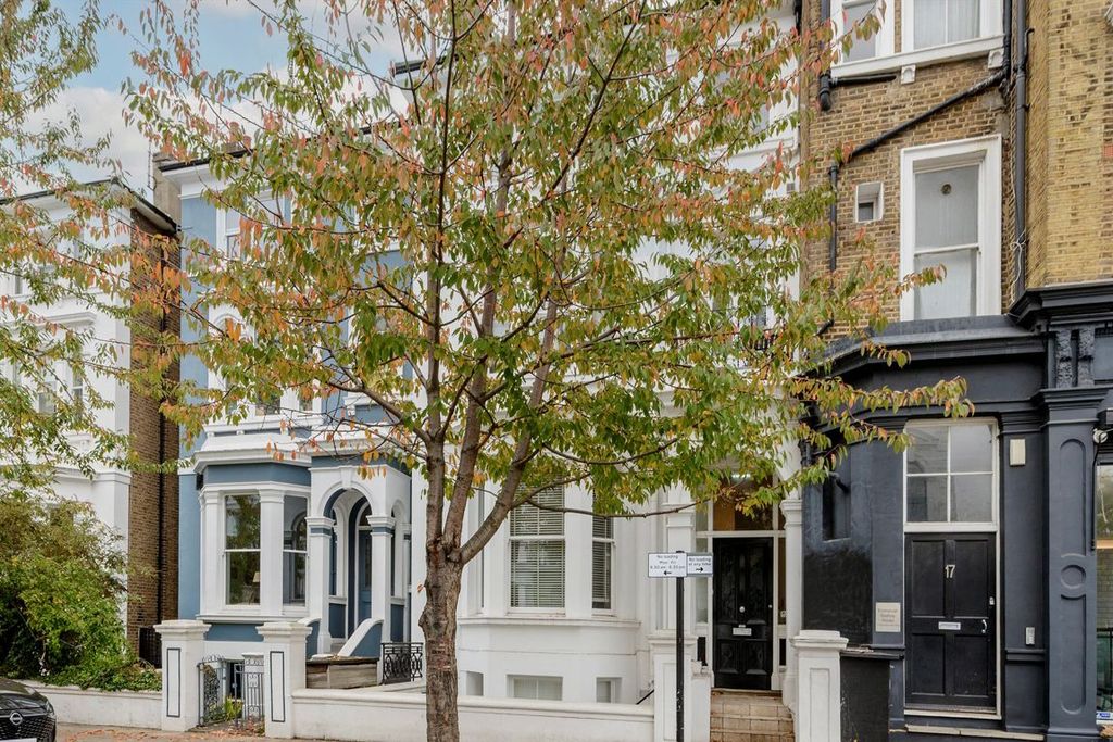 Property photo 1 of 5