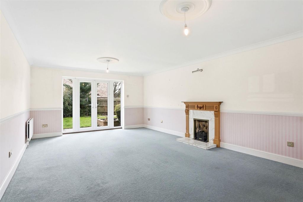 Property photo 3 of 31 1620818878 - 9.Jpg