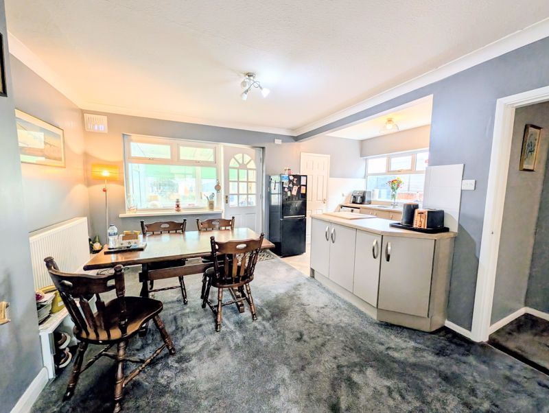 Property photo 3 of 13 Dining Room