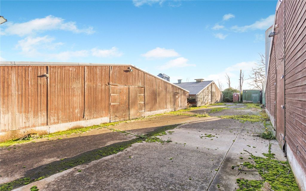 Property photo 3 of 6 Picture No. 03