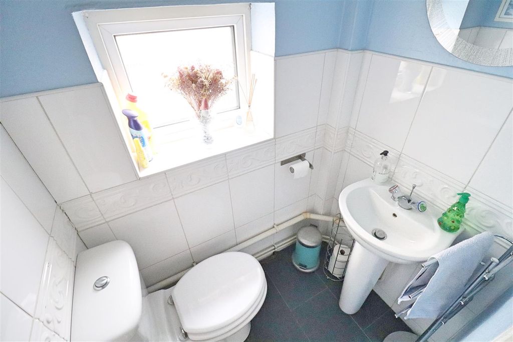 Additional image 9 of 4 bed semi-detached house for saleAetheric Road, Braintree CM7