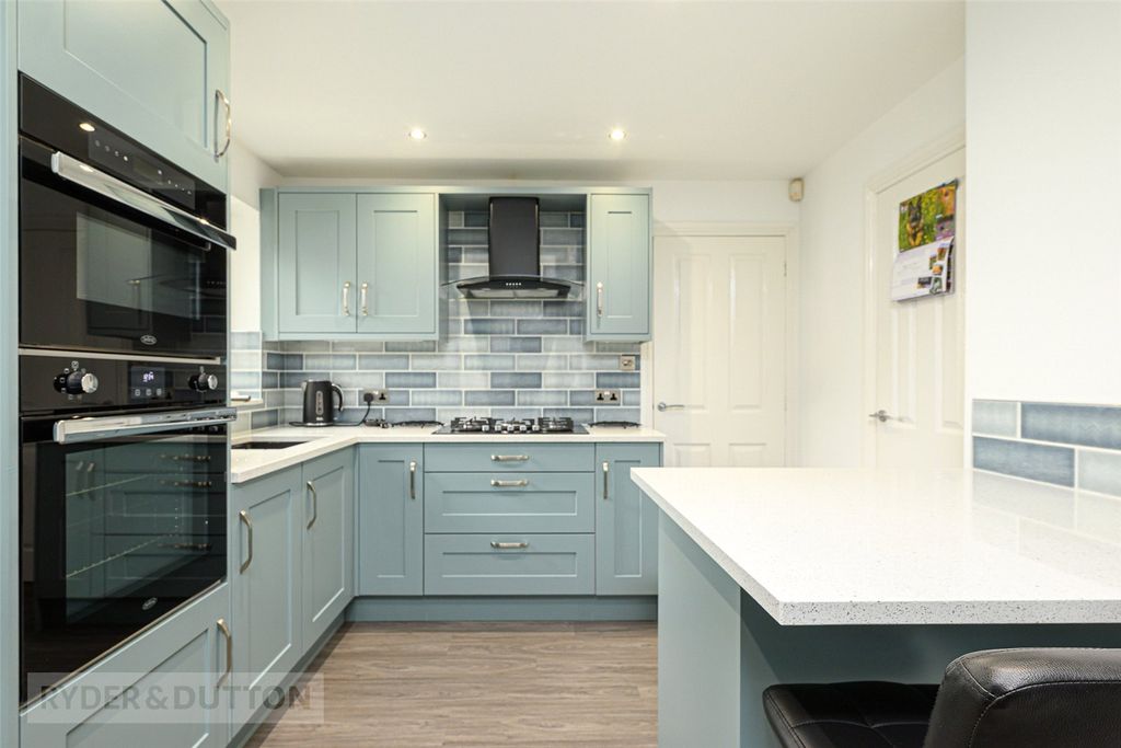 Property photo 2 of 30 Picture No. 34
