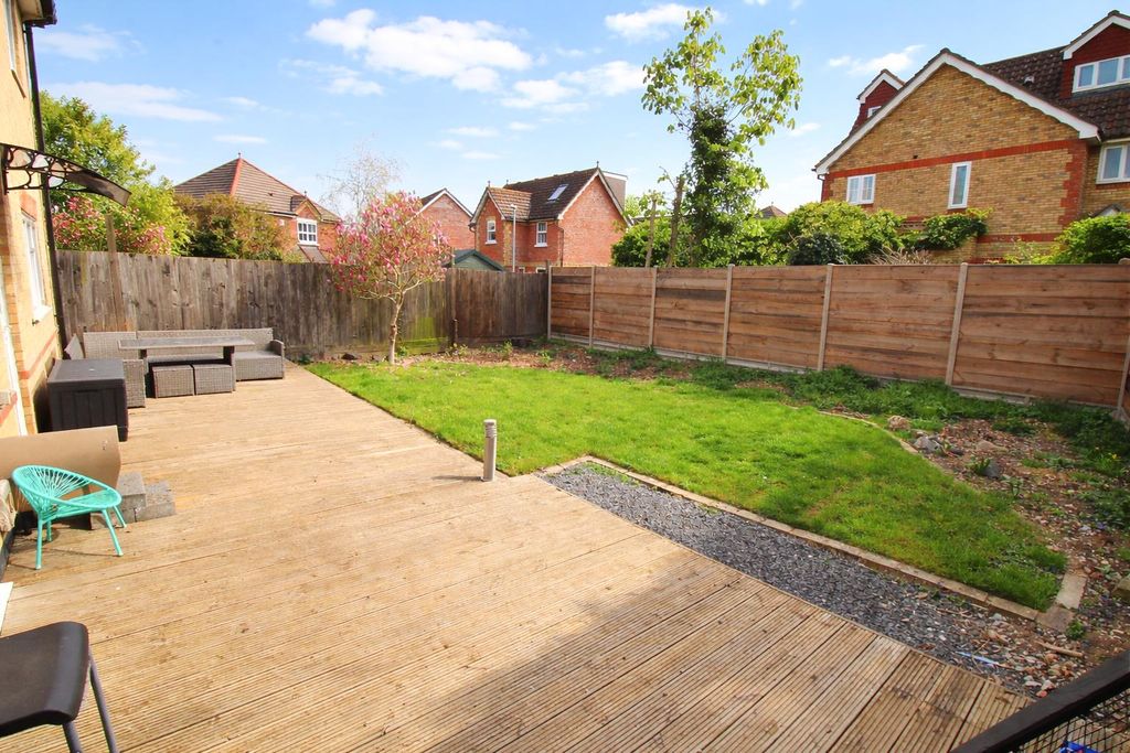 Property photo 3 of 21 Garden.Png