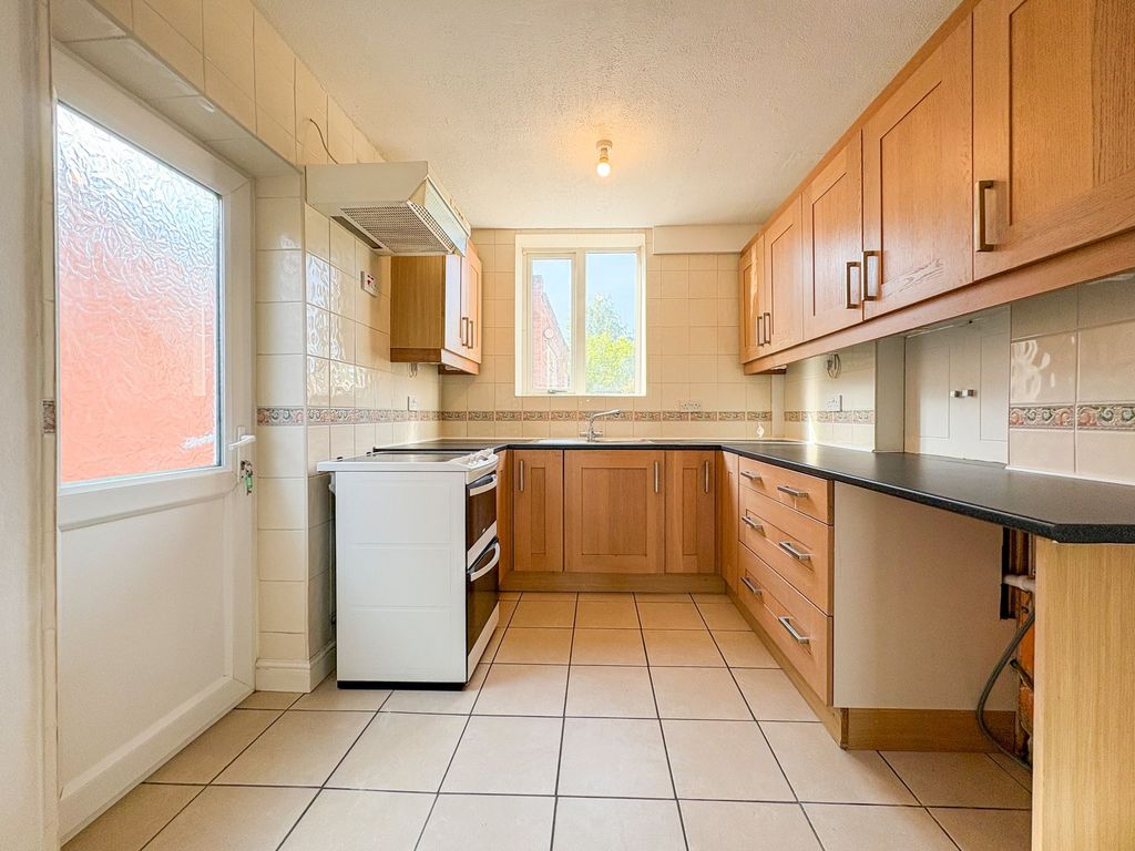 Property photo 3 of 26