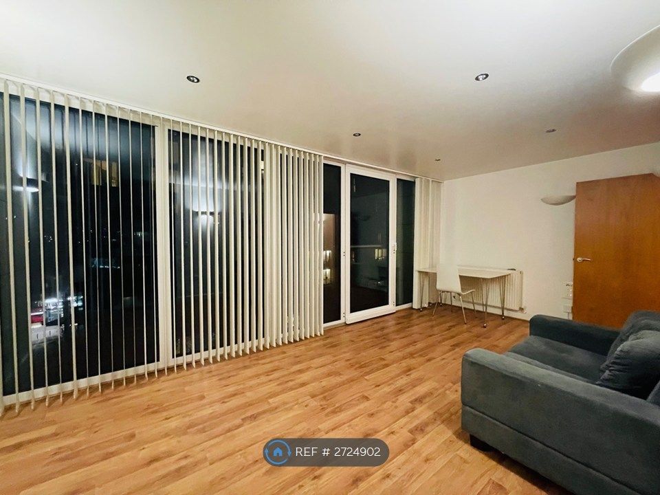 Property photo 3 of 23