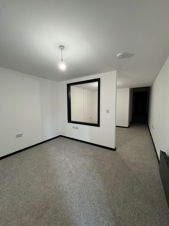 Property photo 1 of 6 6