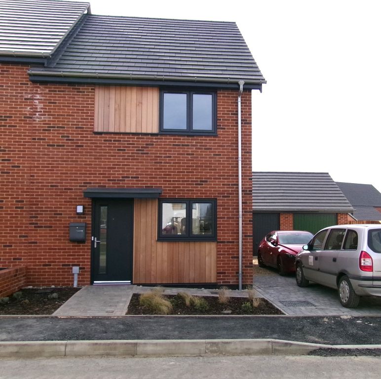 Property photo 1 of 12 Front