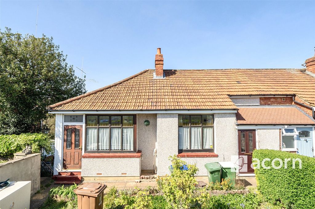 Property photo 1 of 25 Picture No. 23