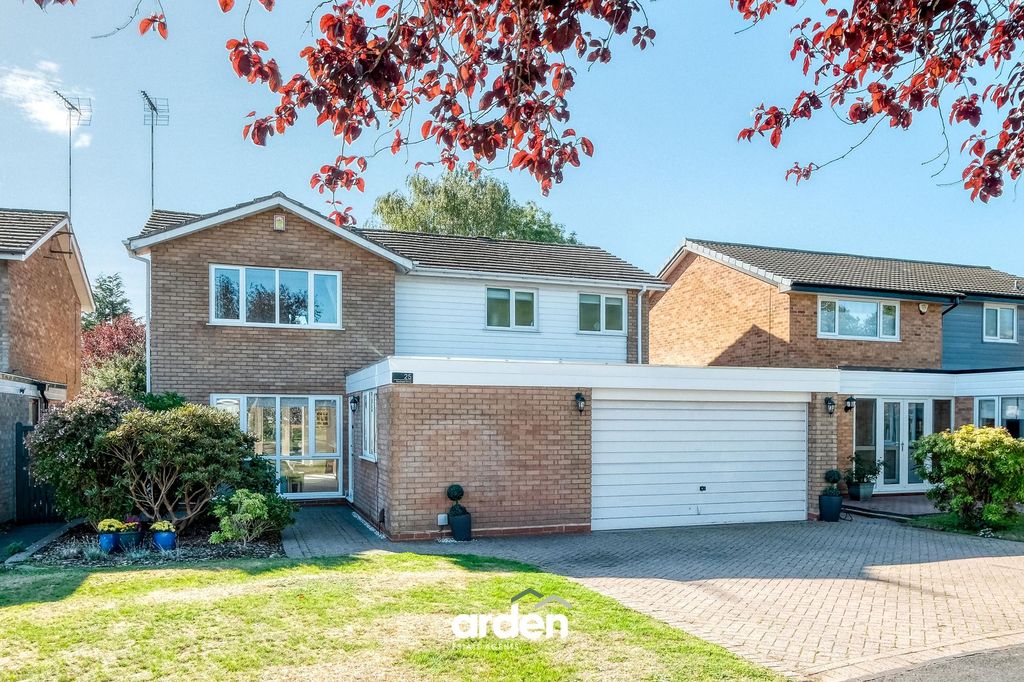 Property photo 1 of 29