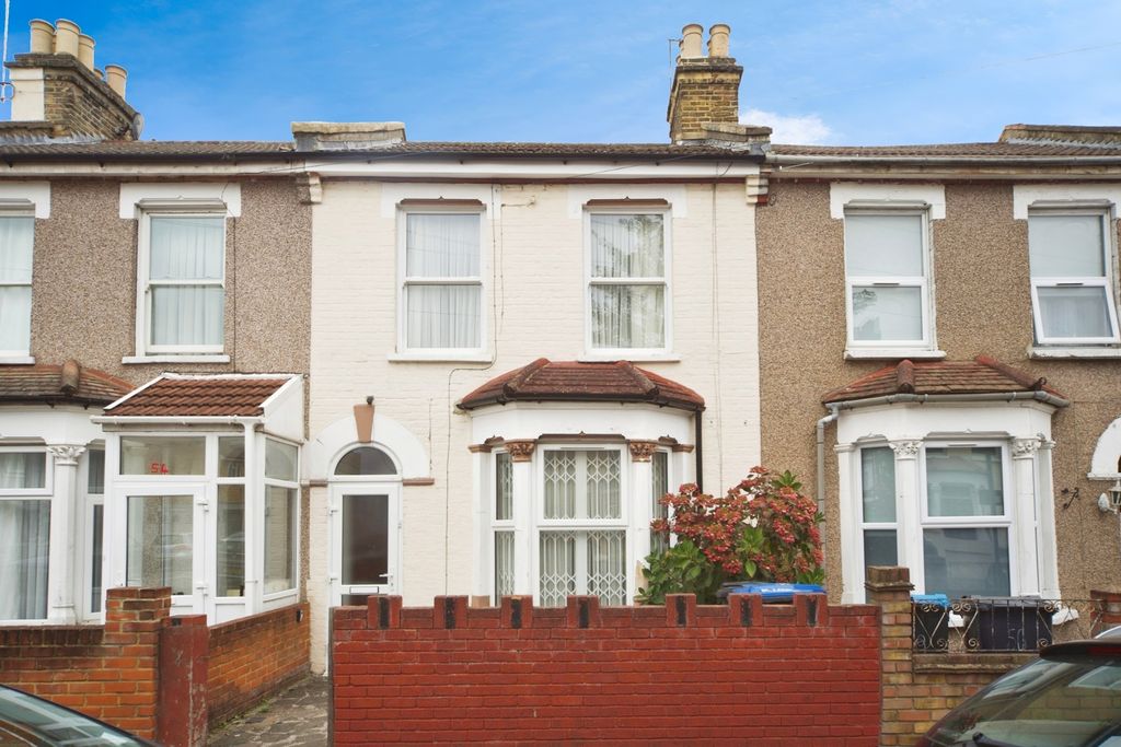 Property photo 1 of 17 Photo