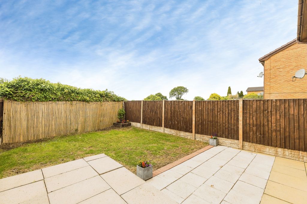 Property photo 2 of 14