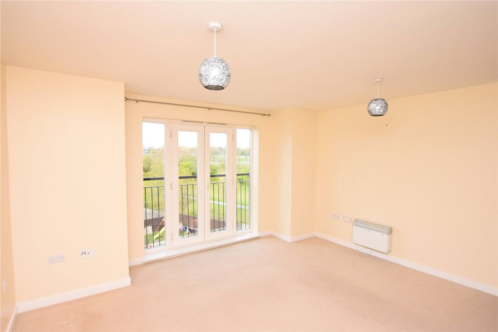 Property photo 2 of 5 Picture No. 03