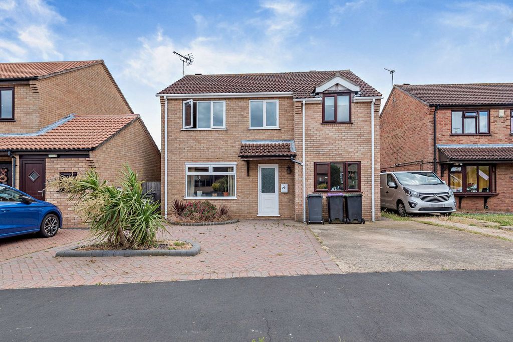 Property photo 1 of 34