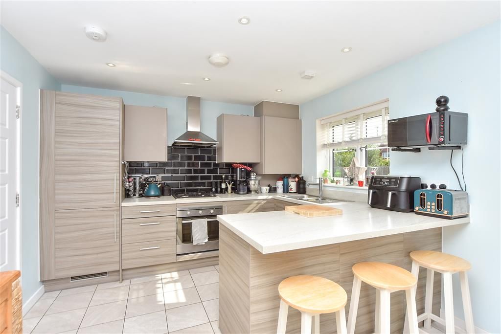 Property photo 3 of 13 Kitchen/Diner