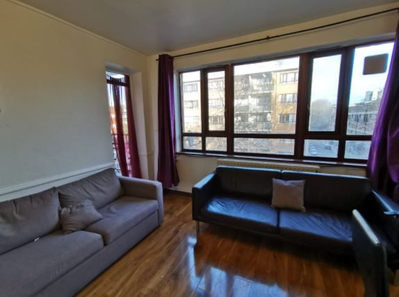 Property photo 3 of 6