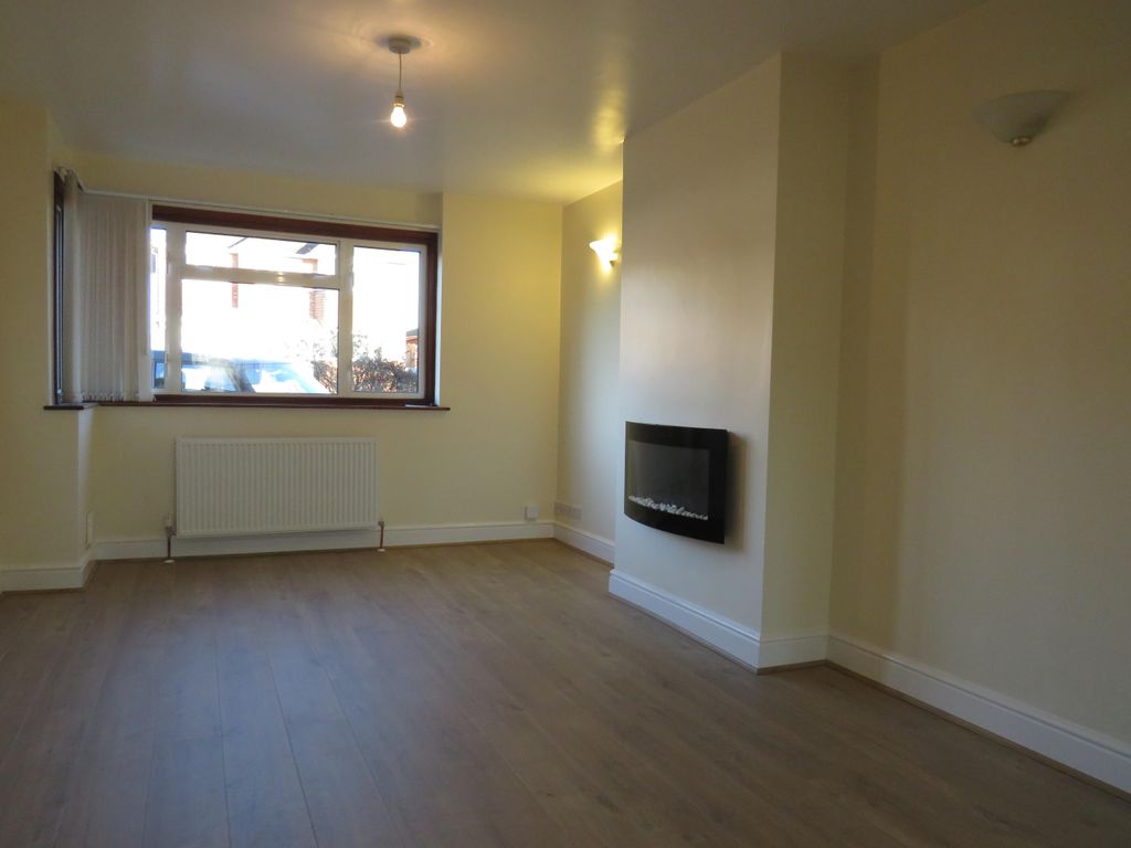 Property photo 3 of 10 Image