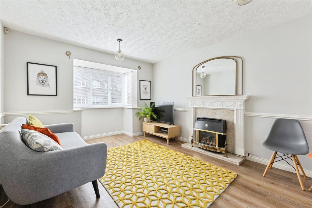 Property photo 3 of 18 Picture No. 02