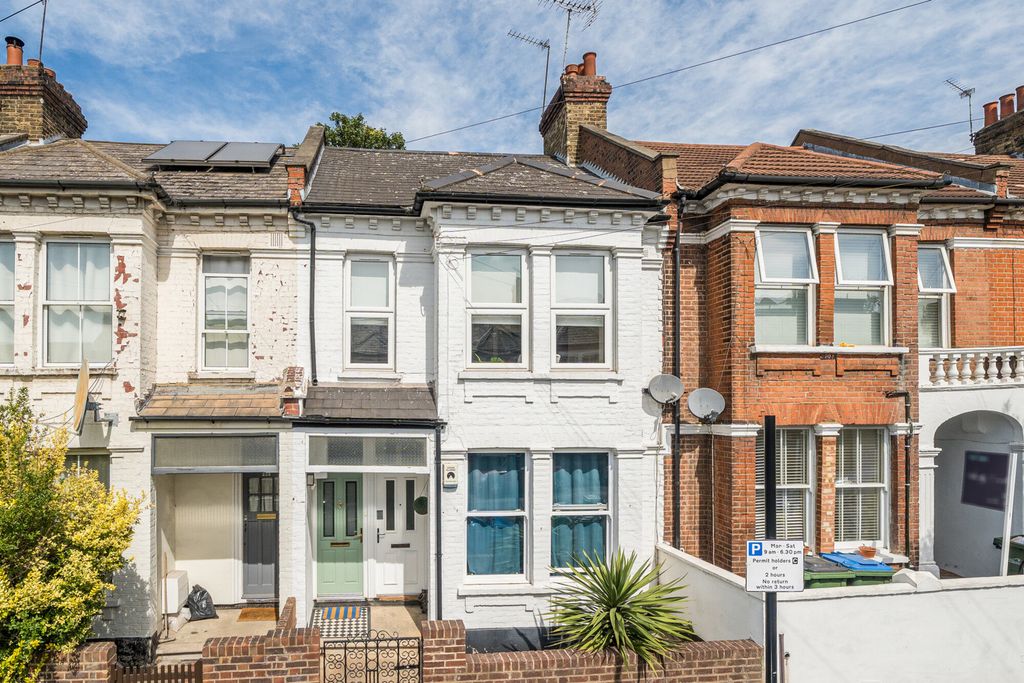 Property photo 1 of 18 1498614-16-6A6B24...