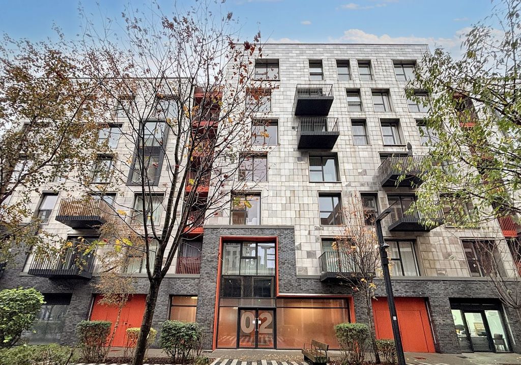 Property photo 1 of 9