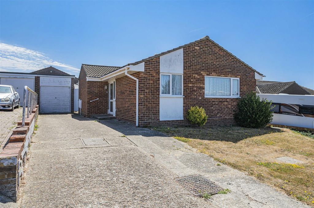 Property photo 1 of 18 Front