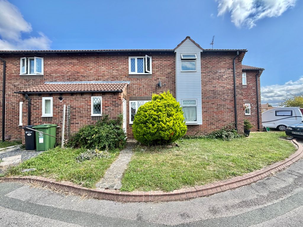 Property photo 1 of 9