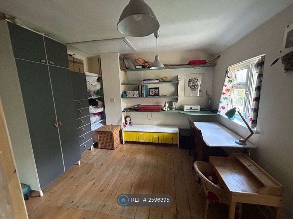 Property photo 1 of 27