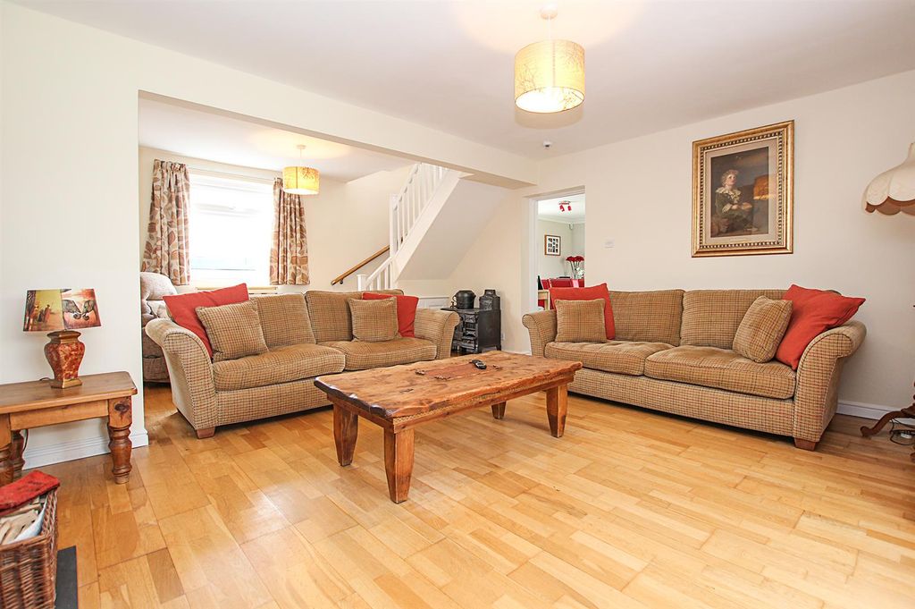 Property photo 2 of 21 Img_1671.Jpg