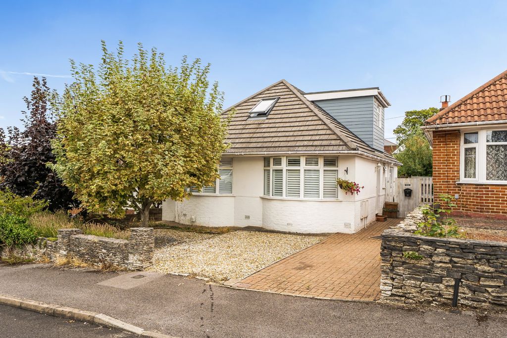 Property photo 1 of 26