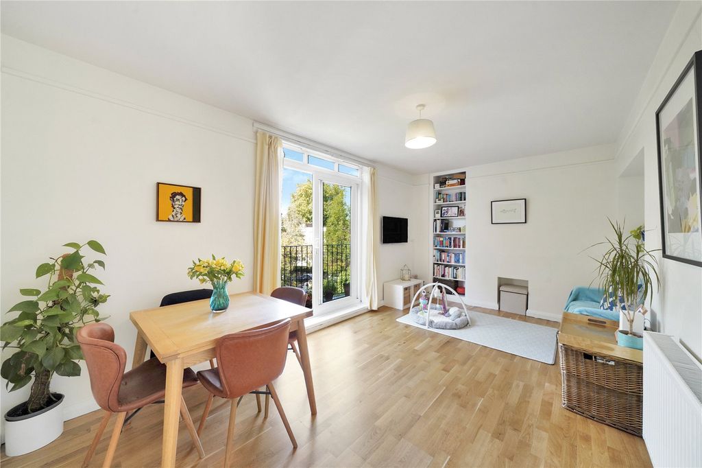 Property photo 1 of 17 Picture No. 28
