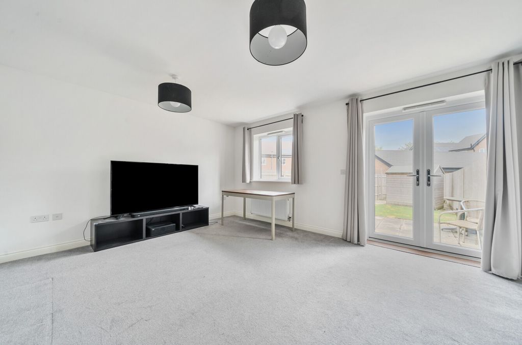 Property photo 2 of 12 1283121 (3).Jpg