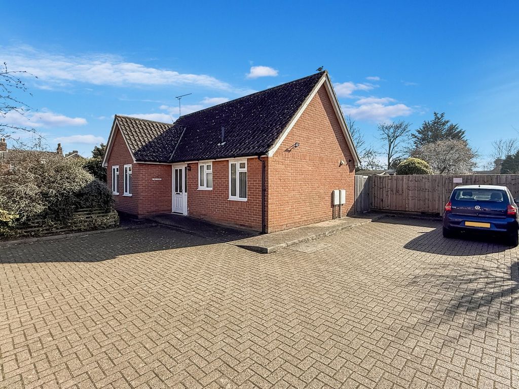 Property photo 1 of 15