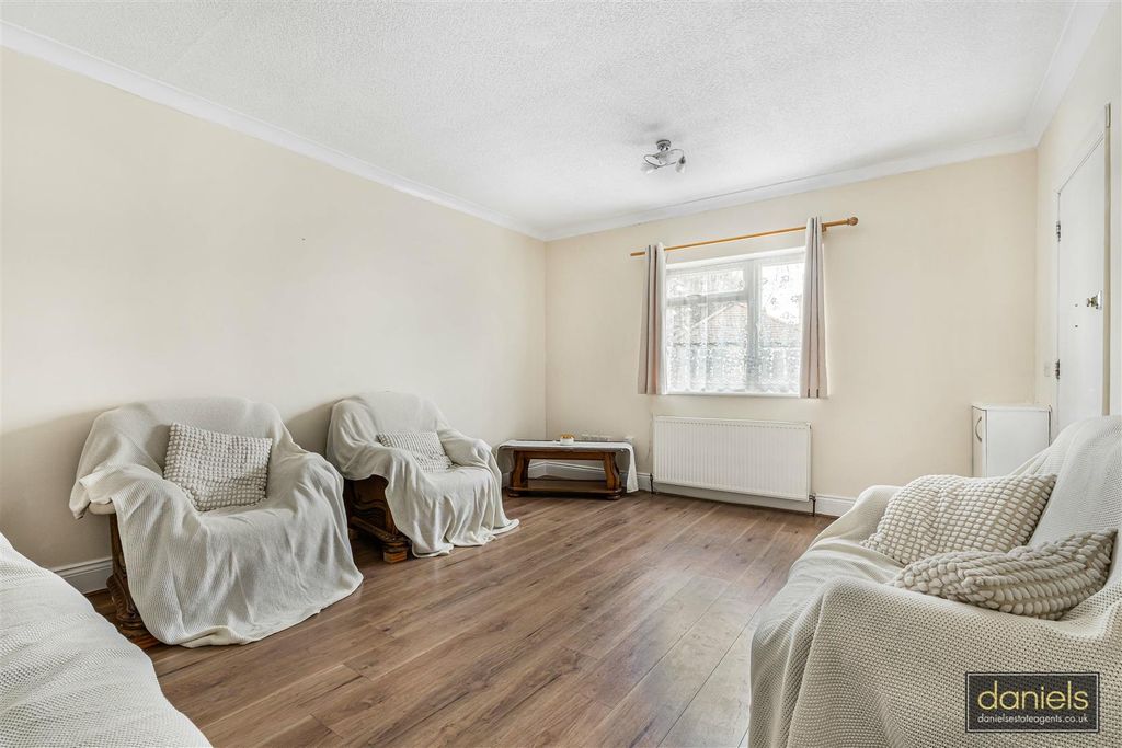 Property photo 2 of 16 22_72286_Watermarked.Jpg