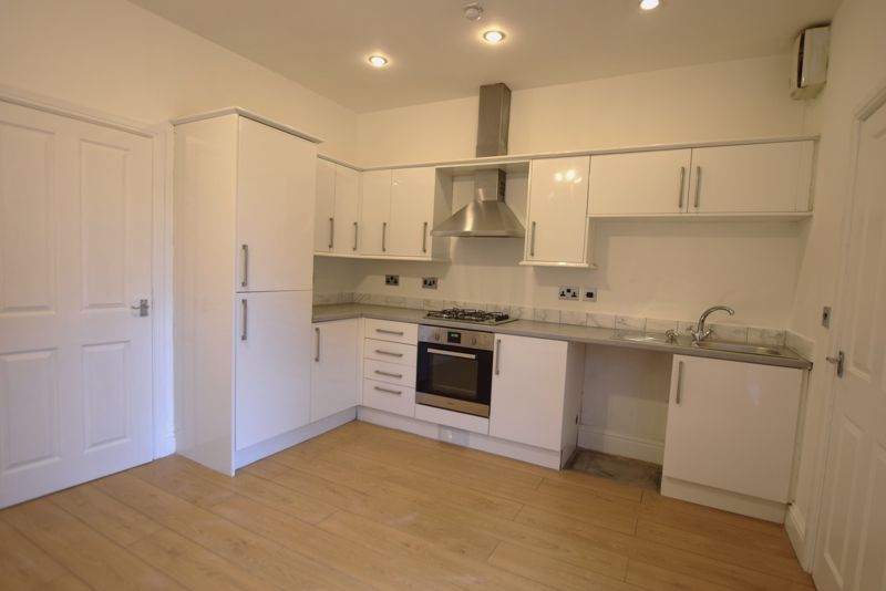 Property photo 3 of 12 Kitchen