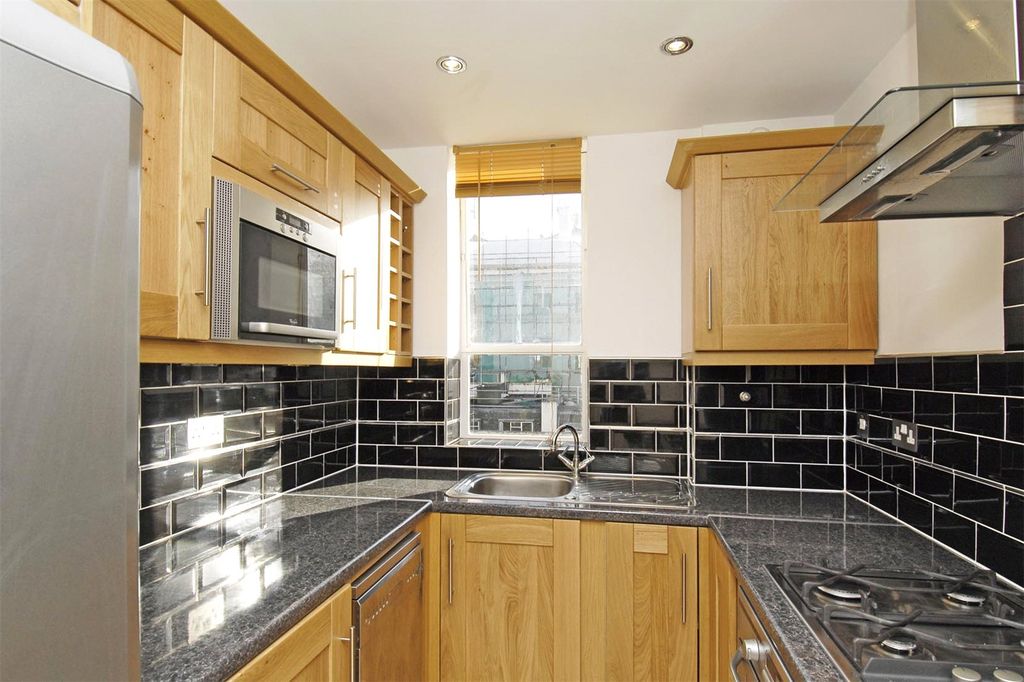 Property photo 3 of 3 Picture No. 03