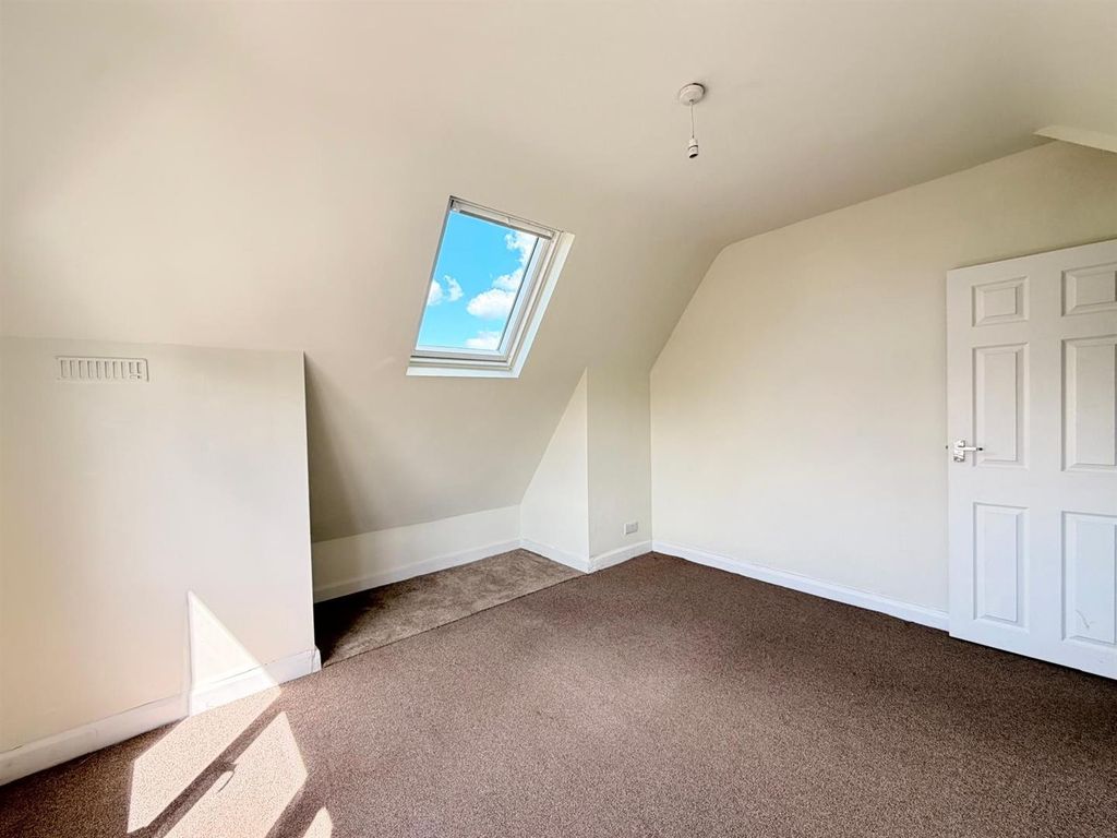 Property photo 3 of 14 Whatsapp Image 2026-04-20 At 13.44.46 (1).Jpeg