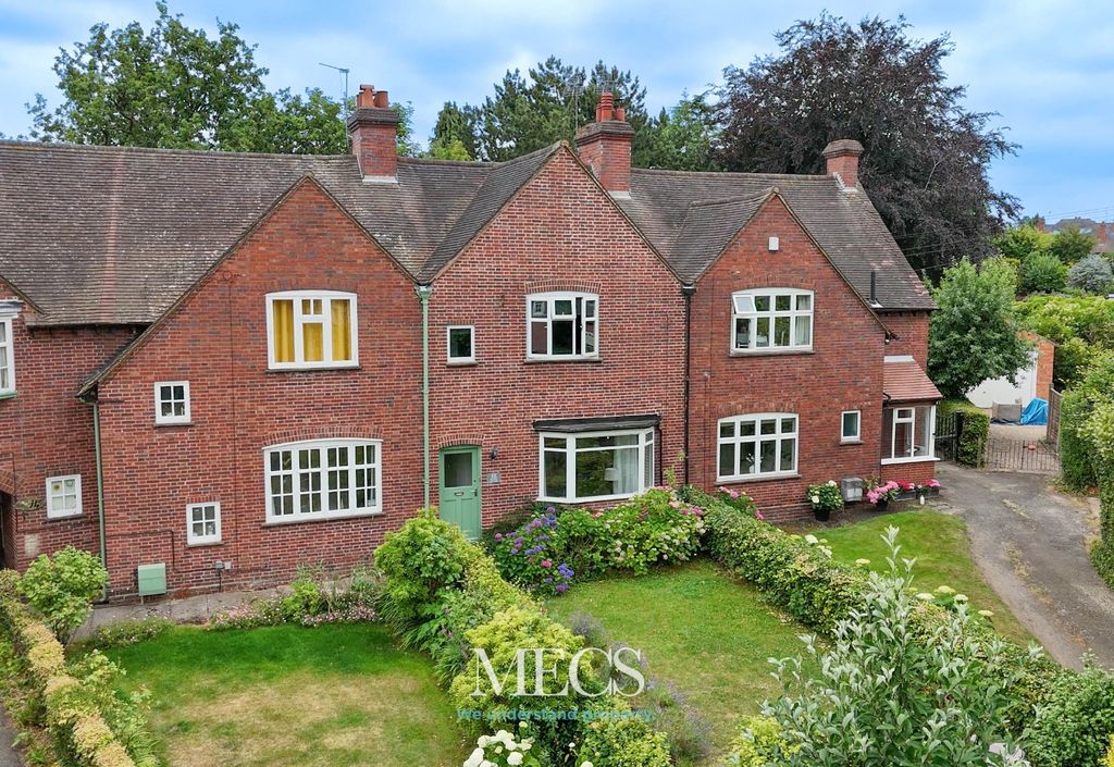 Property photo 1 of 12 4242970