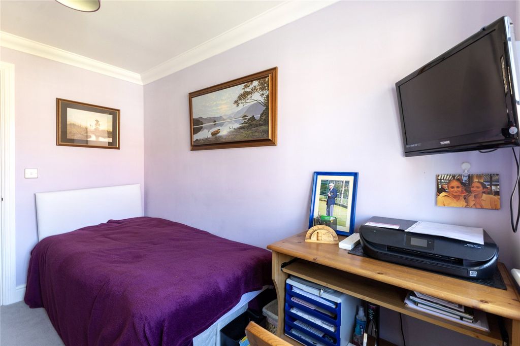 Additional image 10 of 2 bed maisonette for saleLiphook, Hampshire GU30