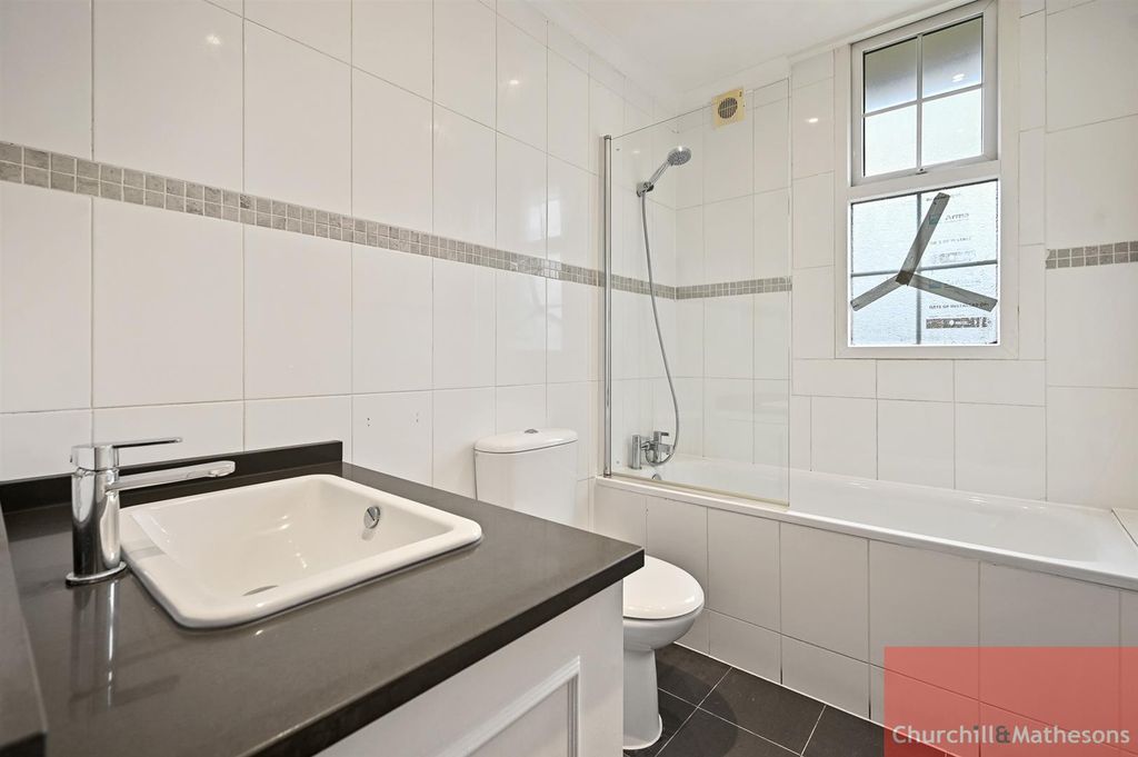 Property photo 3 of 12 Rcchmaa- Braybrook Street (1).Jpg