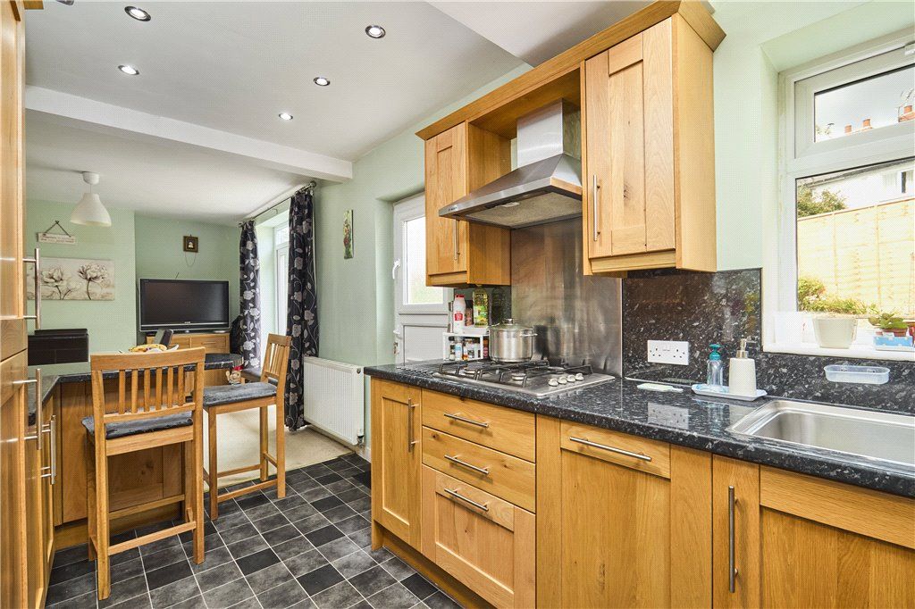 Property photo 3 of 16 Kitchen Diner