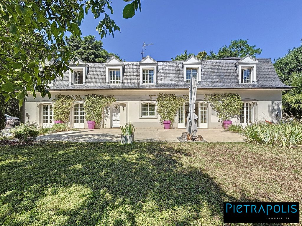 Property photo 1 of 26