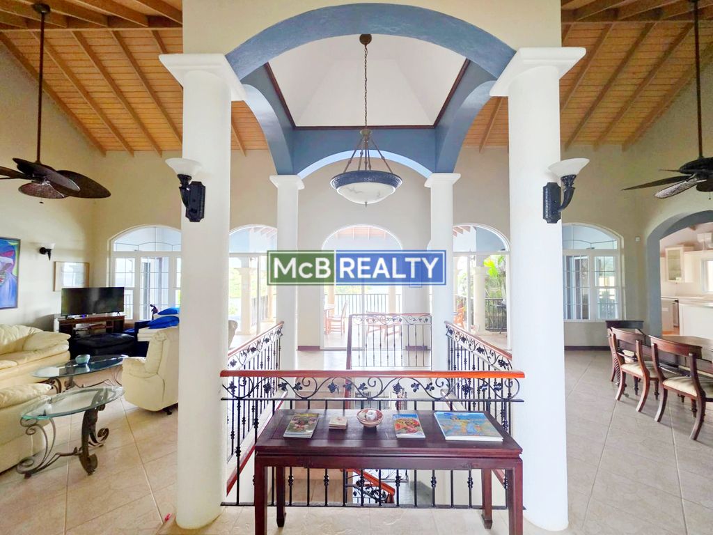 Property photo 3 of 25