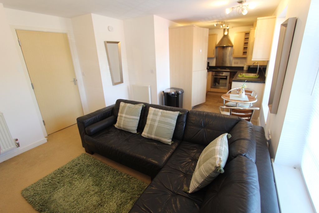 Property photo 3 of 12