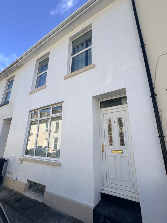 Property photo 1 of 10