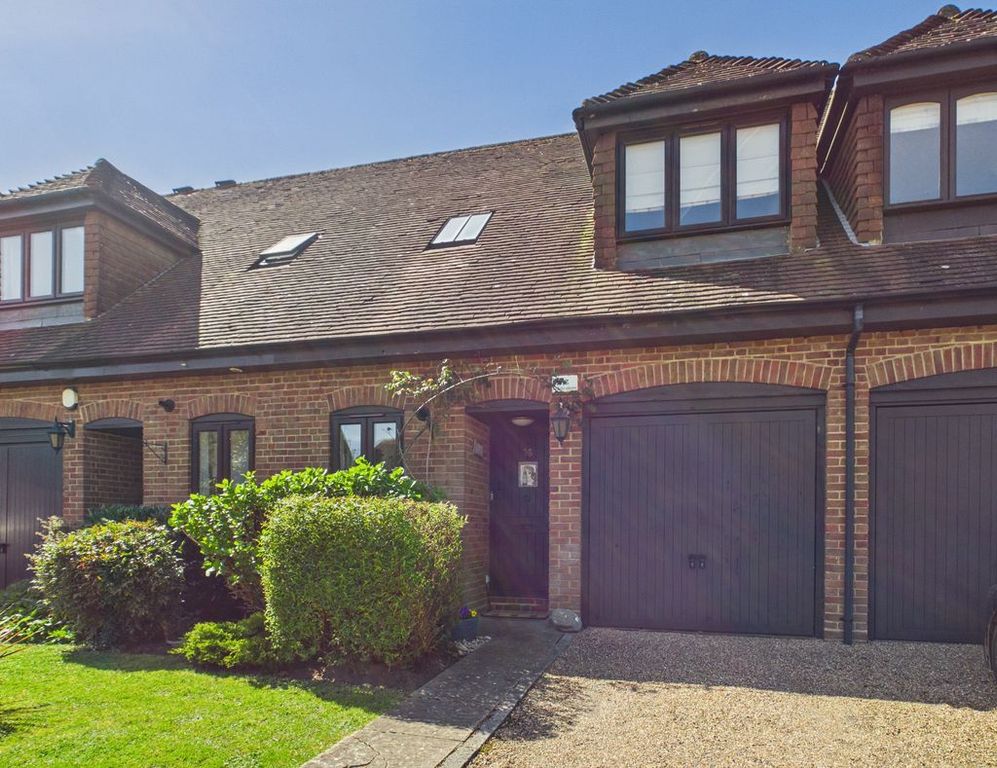 Property photo 1 of 33 Photo 36