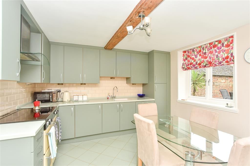 Property photo 1 of 17 Kitchen/Breakfast Room