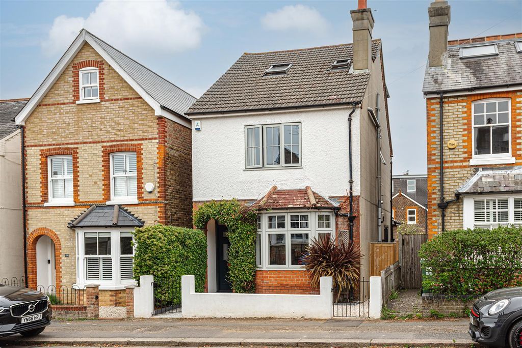 Property photo 1 of 18 24.Jpg