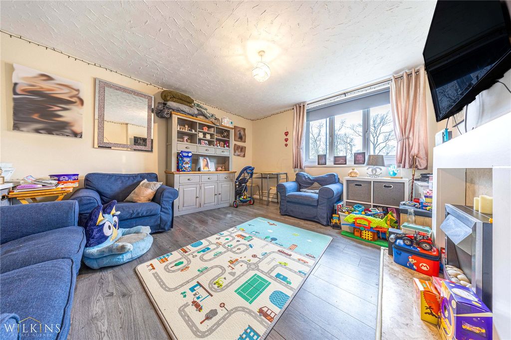 Property photo 2 of 22 Picture No. 09