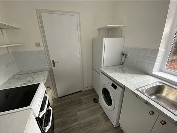 Property photo 3 of 10 Img_0492