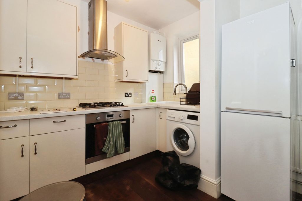 Property photo 1 of 15 Pbox-Img.Jpg